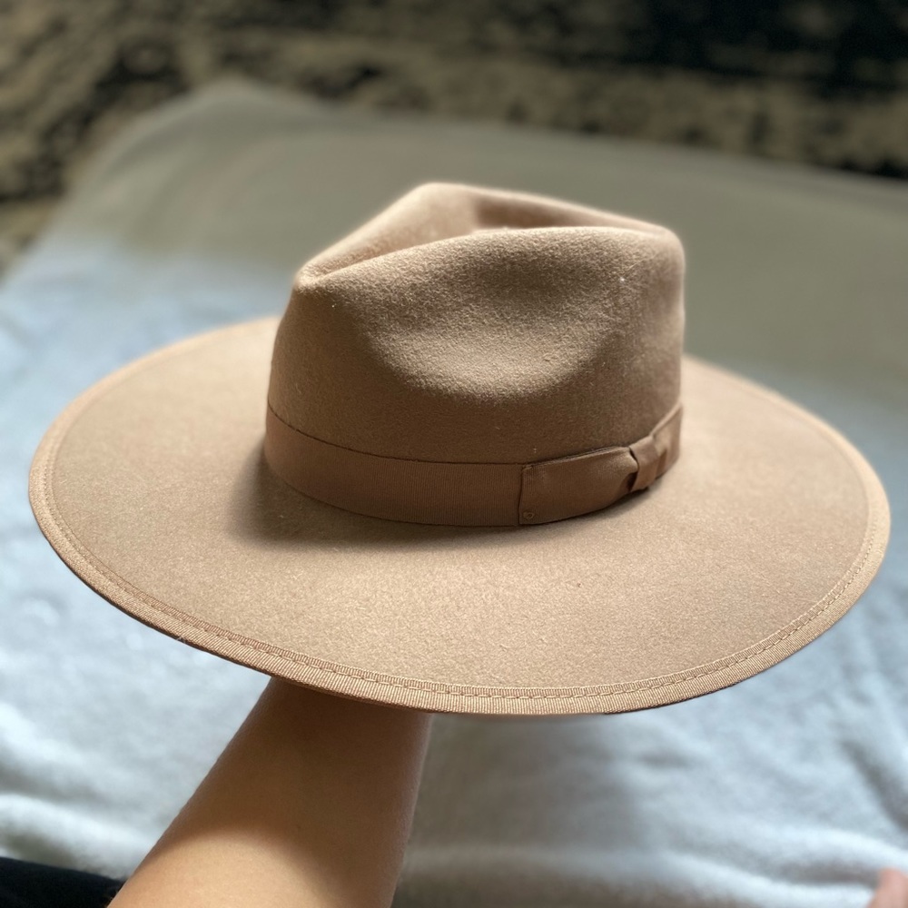 Olive&Pique wool hat